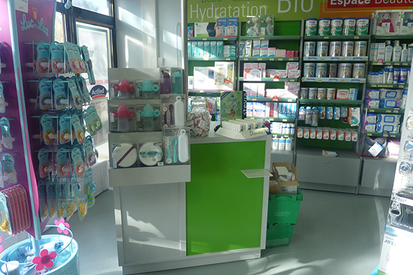 Espace comptoir simple pharmacie